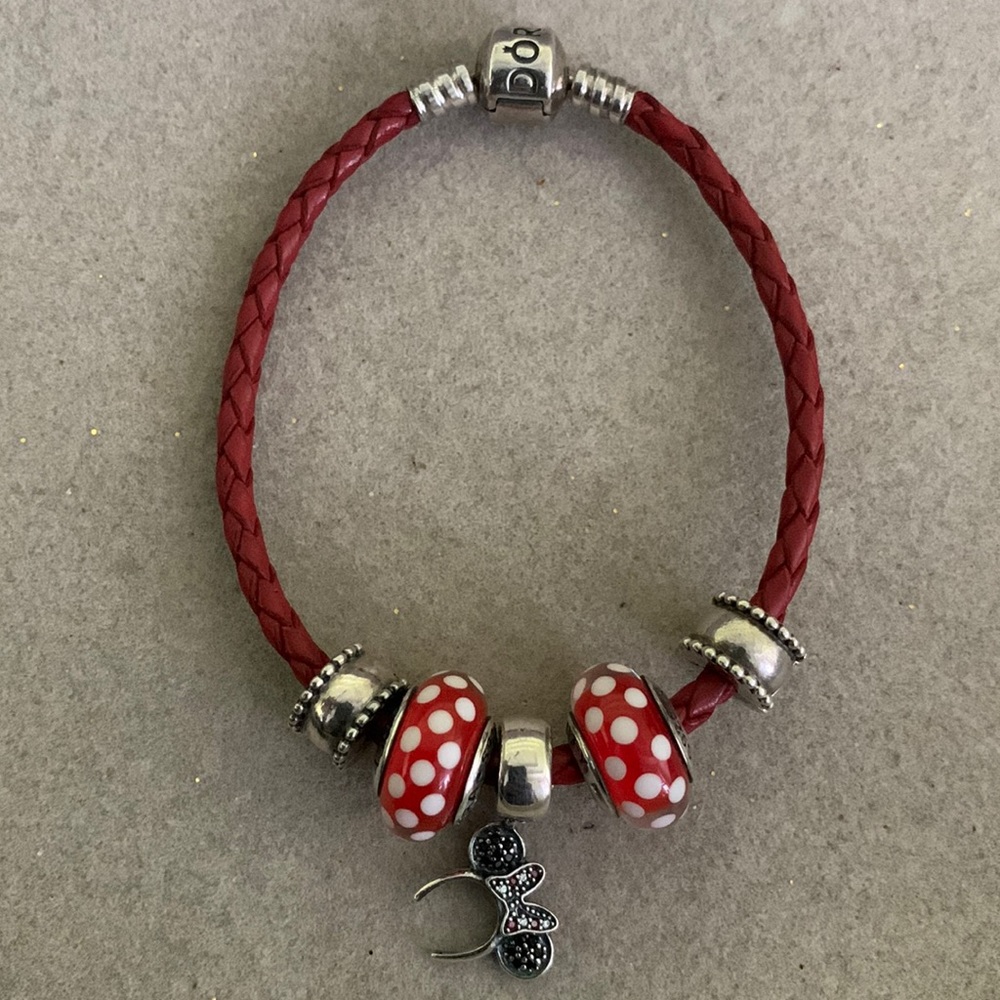 ❤️💋💄Red Leather Pandora Bracelet Minnie Mouse Charms/Clips❤️💋💄